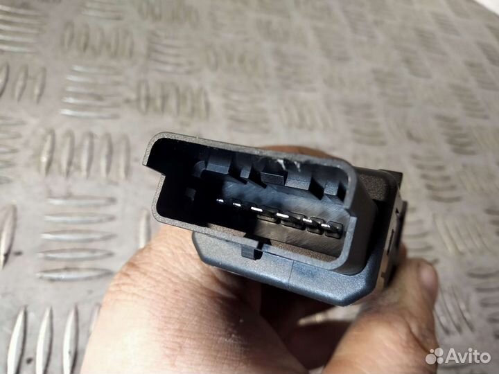 Модуль доводчика Renault Megane II Scenic 2