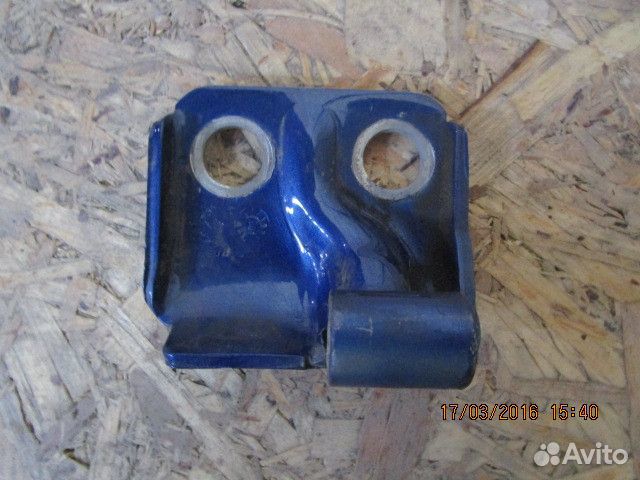 Петля двери задней правой нижняя Fiat Albea 2002-2