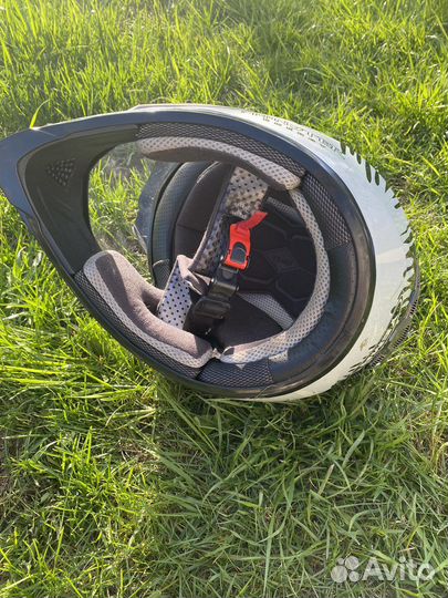 Шлем для мотоцикла кроссовый