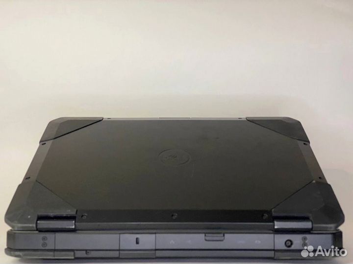 Dell 5414 16Gb SSD 256Gb HD Grh 520 i7-6600U