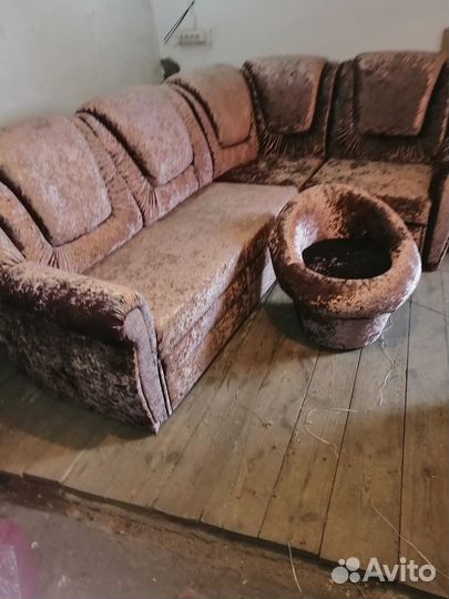 Угловой диван