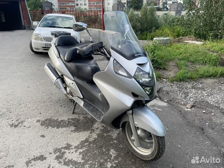 Honda Silver Wing 600