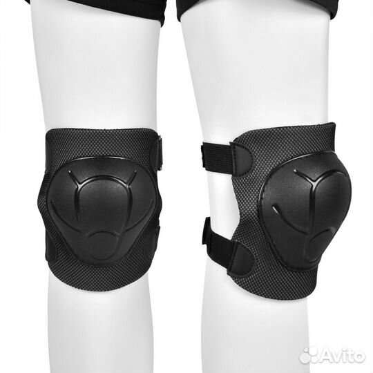 Комплект защиты для катания на роликах новый