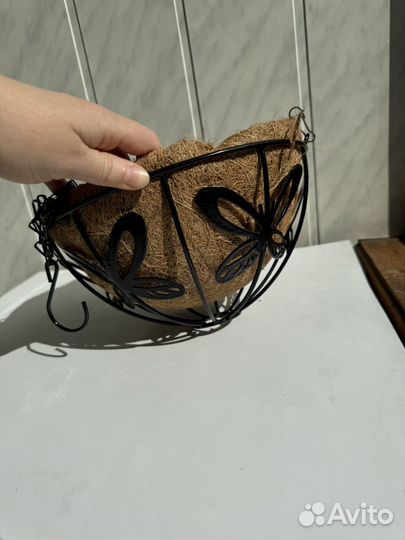 Кашпо для цветов подвесное уличное