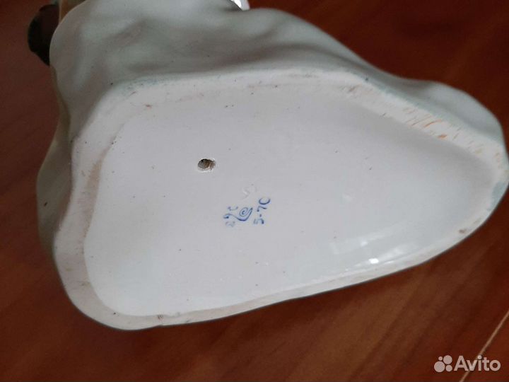 Статуэтка гадание на ромашке