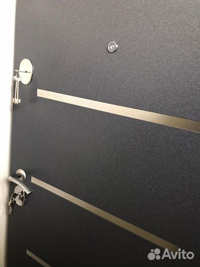 Дверь входная новая со склада производителя