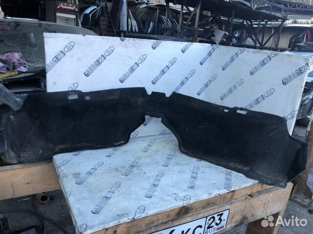 Обшивка багажника BMW e36 оригинал