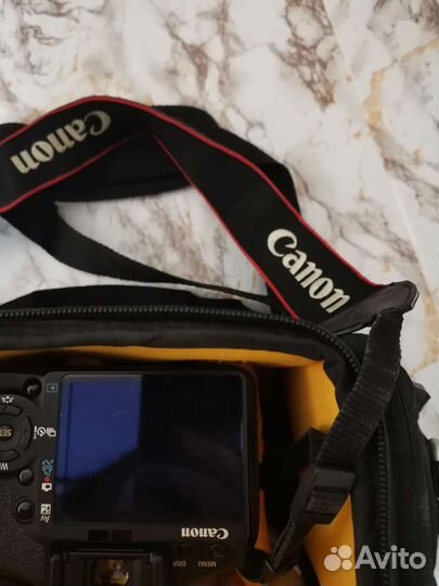 Зеркальный фотоаппарат Canon 500d