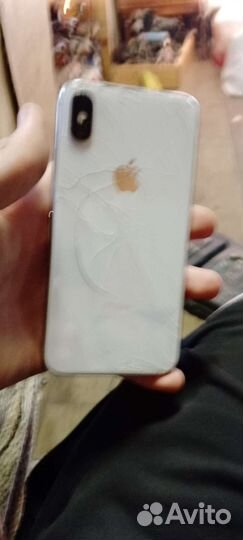 Телефон iPhone x