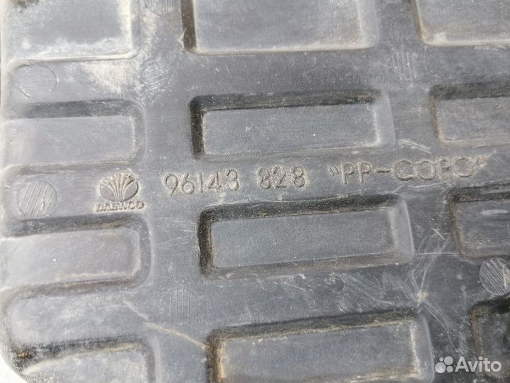 Резонатор возд.ф-ра 96143828 Daewoo Nexia 2008-16