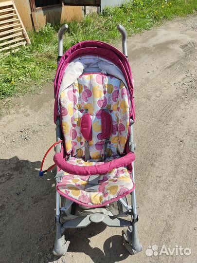 Прогулочная коляска