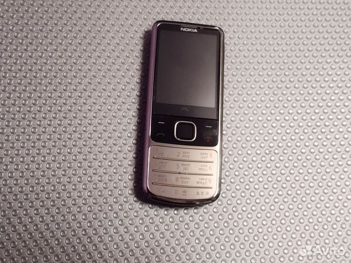 Nokia 6700 Classic