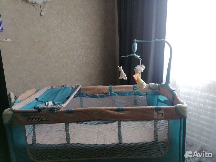 Детская кровать-манеж