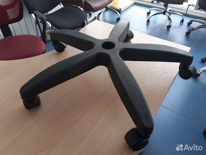 Прочное пятилучие для офисного кресла с колёсиками