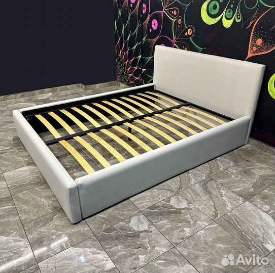 Кровать с подъемным механизмом 160х200