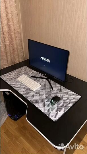 Геймерский стол новый с производства