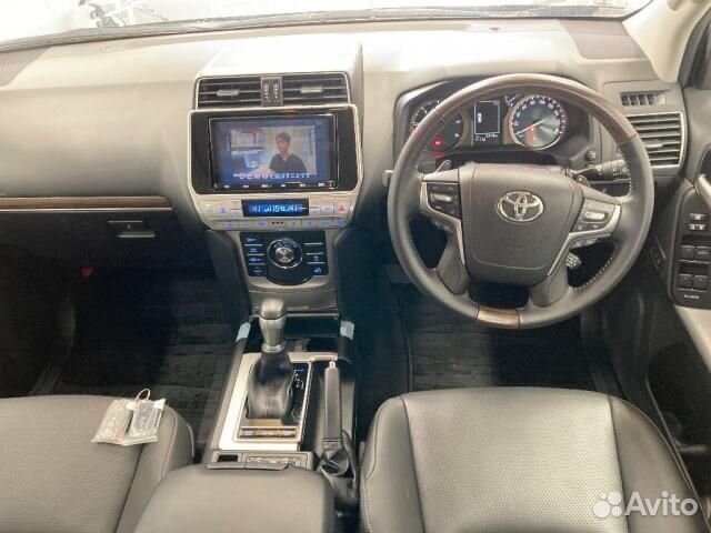 Toyota Land Cruiser Prado 2.8 AT, 2020, 10 000 км