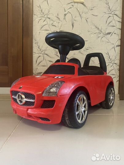 Машинка каталка mercedes