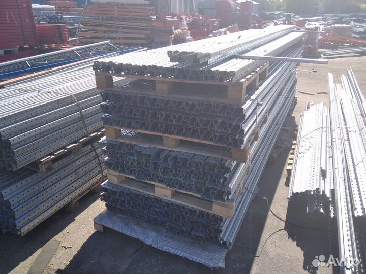 Стеллаж металлический