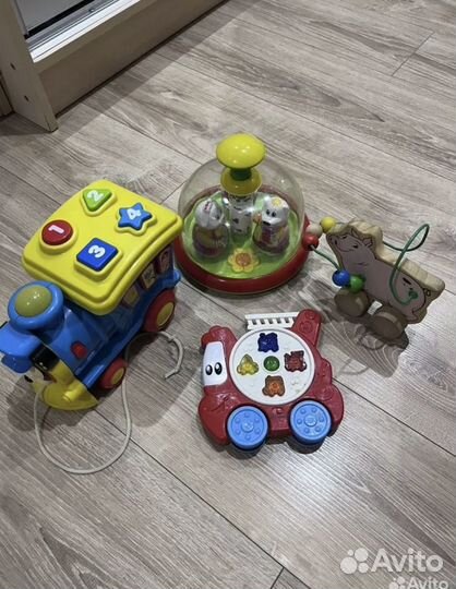 Развивающие игрушки, погремушки