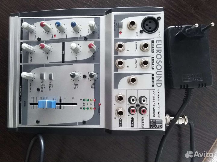 Микшерский пульт