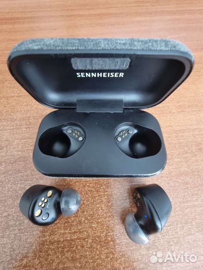 Беспроводные наушники Sennheiser Momentum 2