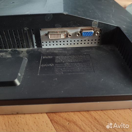 Монитор Samsung