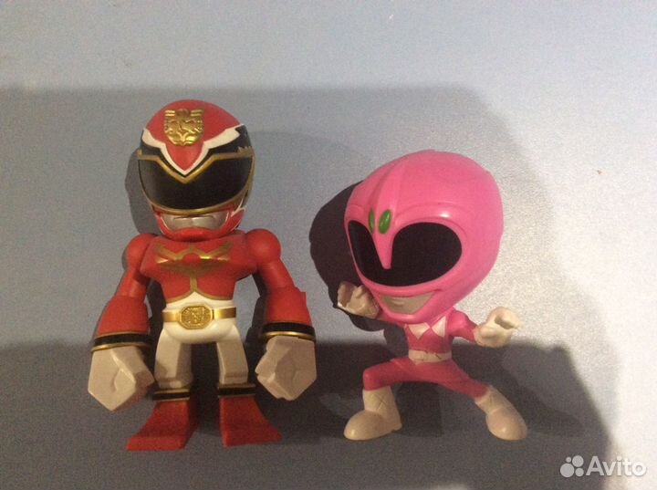 Игровые роботы новые « Могучие Рейнджеры»