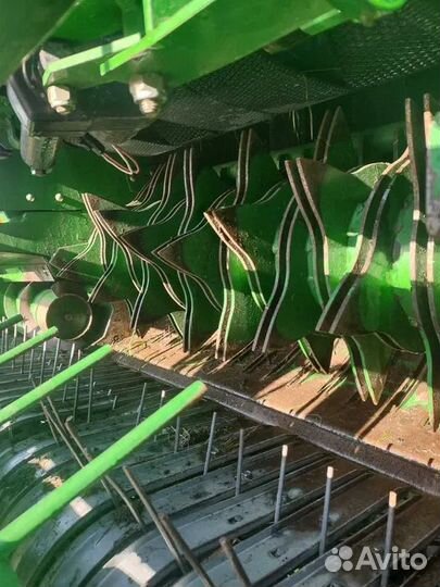 Пресс-подборщик John Deere 864, 2013