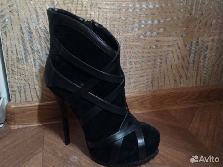 Ботильоны на высоком каблуке 37