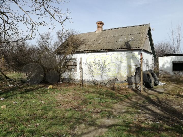 Дом 26,4 м² на участке 14,8 сот.