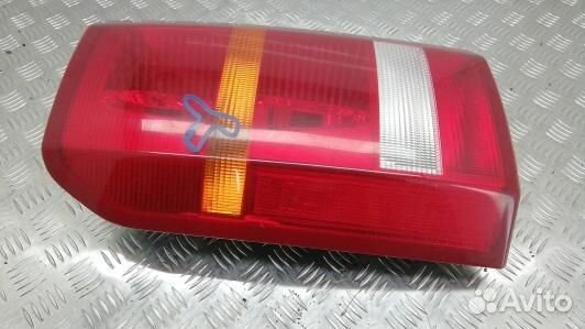 Фонарь задний левый land rover discovery 3 (97B36M