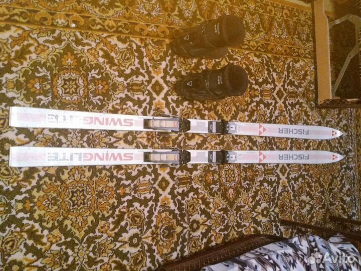 Горные лыжи fischer