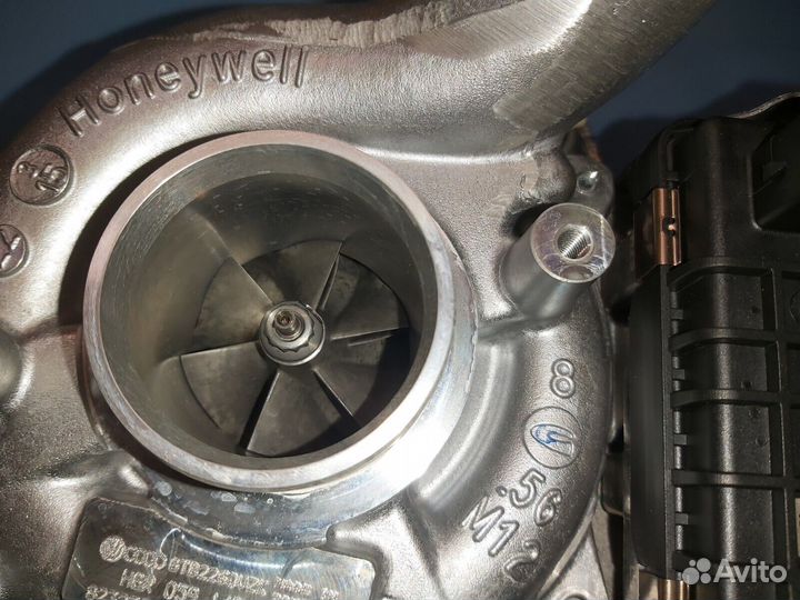 Турбина Audi A8 V6 TDI