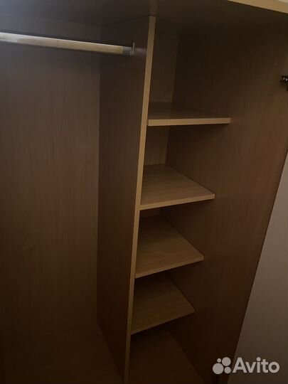 Двухъярусная кровать с шкафом и столом