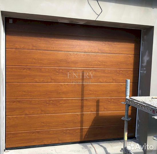 Ворота гаражные секционные