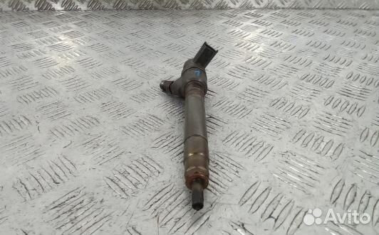 Форсунка дизельная volvo V70 3 (YBE18AL01)