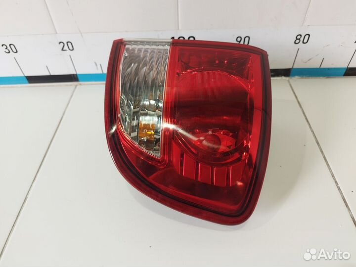 Фонарь задний наружный правый ssang yong kyron 07