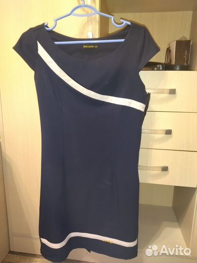 Женские вещи (блузка, платья)