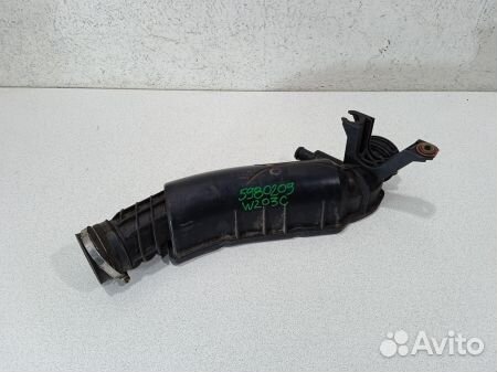 Патрубок воздушный