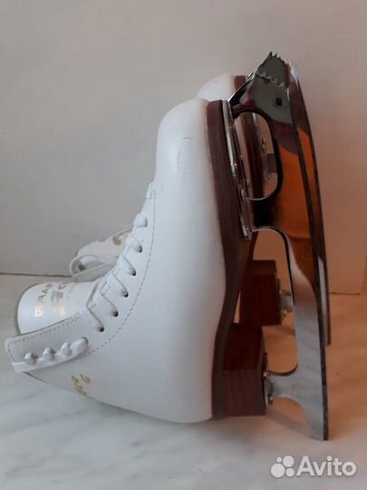 Коньки фигурные