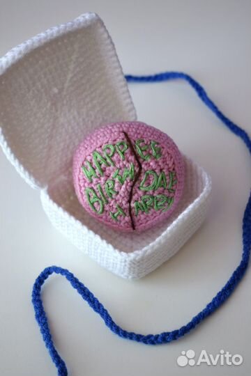 Миниатюрный торт из Гарри Поттера вязаный