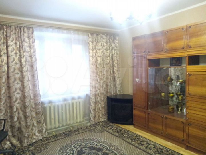 2-к. квартира, 40 м², 1/2 эт.