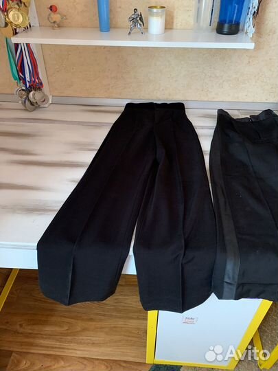 Одежда и обувь для занятий бальными танцами