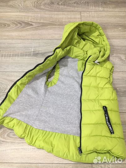 Детская безрукавка,теплая