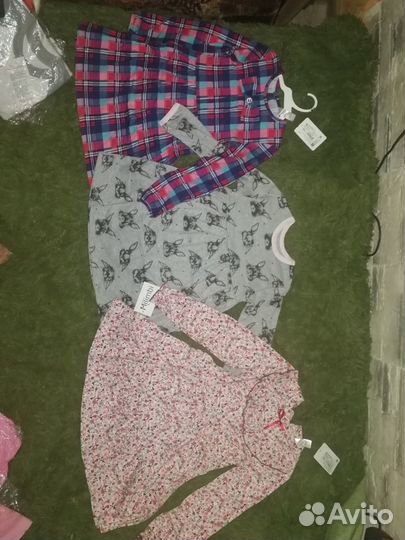 Платье для девочки новое