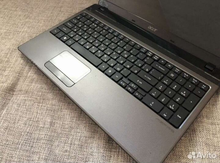 Ноутбук 15.6/SSD/A8-4500m 4ядра/две карты/озу 4гб