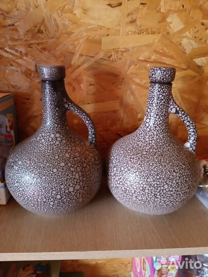 Глиняный кувшин