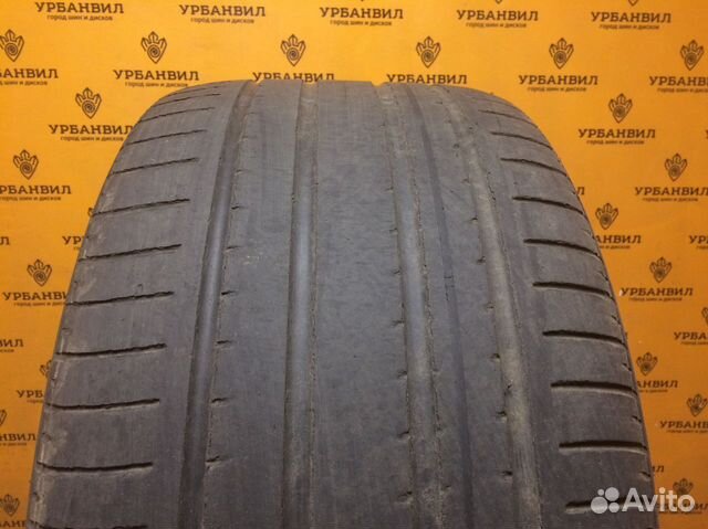 Pirelli P Zero Rosso 295/35 R21