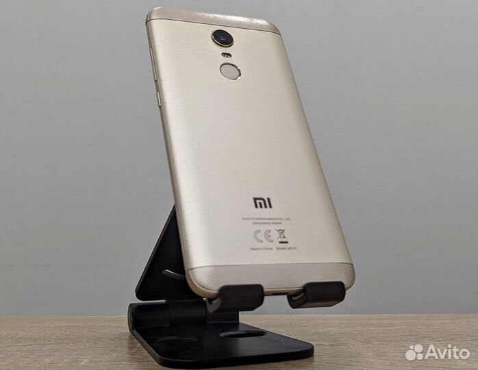 Xiaomi Redmi 5 Plus, 3/32 ГБ